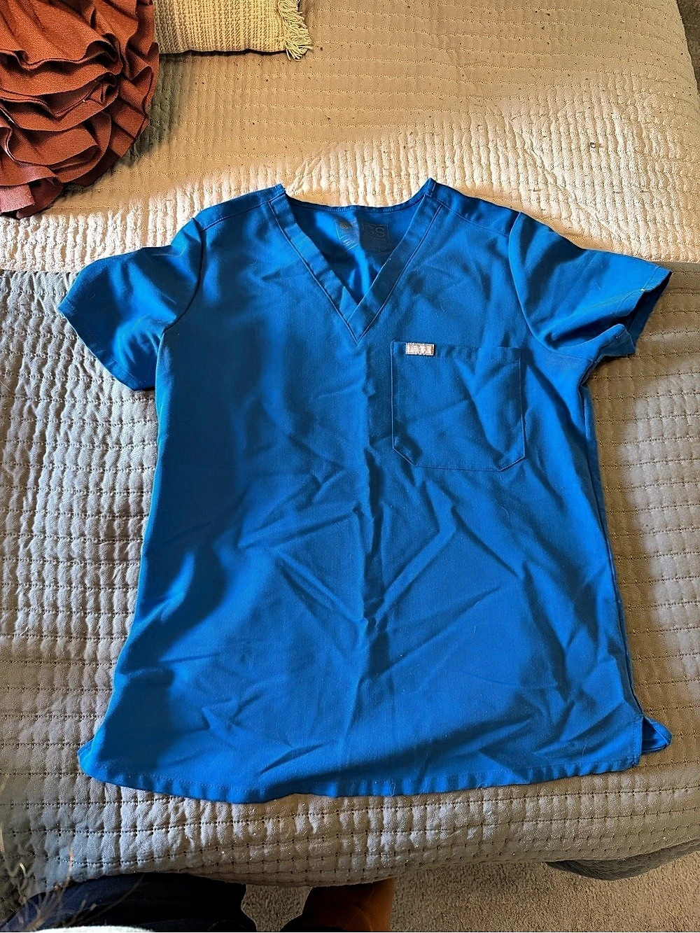 FIGS Technical Collection Scrub Set Blue Small Top, Medium Bottom